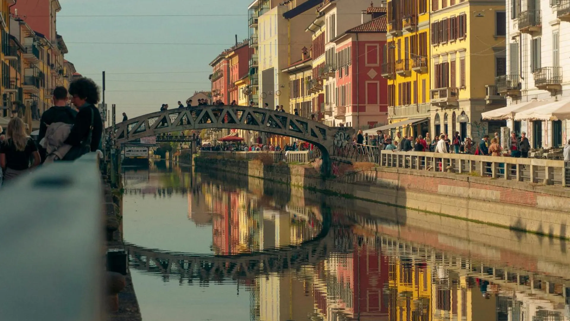 Apartment Design Stay Navigli - Fast To Duomo & Airport Milan